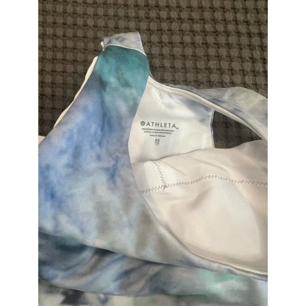 Athleta Sport Bras | NWT! Conscious Crop Printed Longline Sport Bra‎ in XS